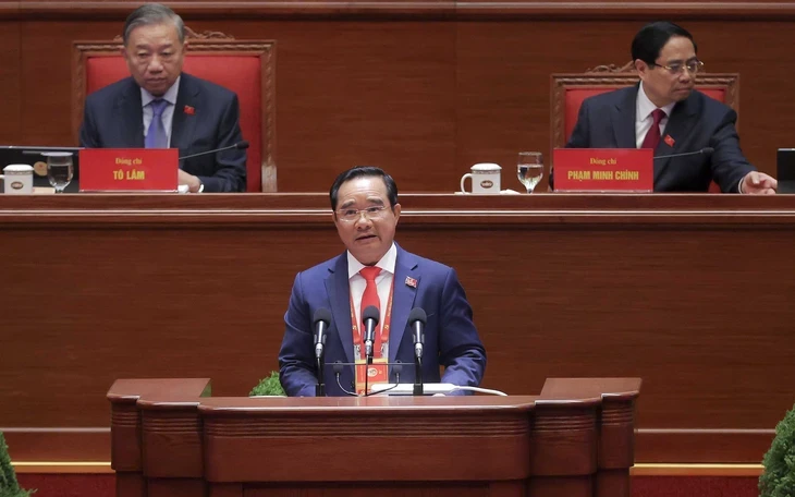 Cán bộ, đảng viên phải nêu gương về đạo đức, văn hóa Cán bộ, đảng viên phải nêu gương về đạo đức, văn hóa