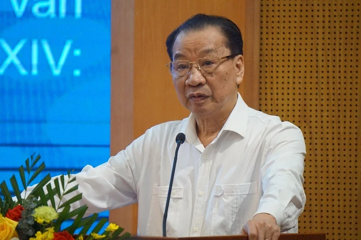 Cán bộ, đảng viên phải nêu gương về đạo đức, văn hóa Cán bộ, đảng viên phải nêu gương về đạo đức, văn hóa