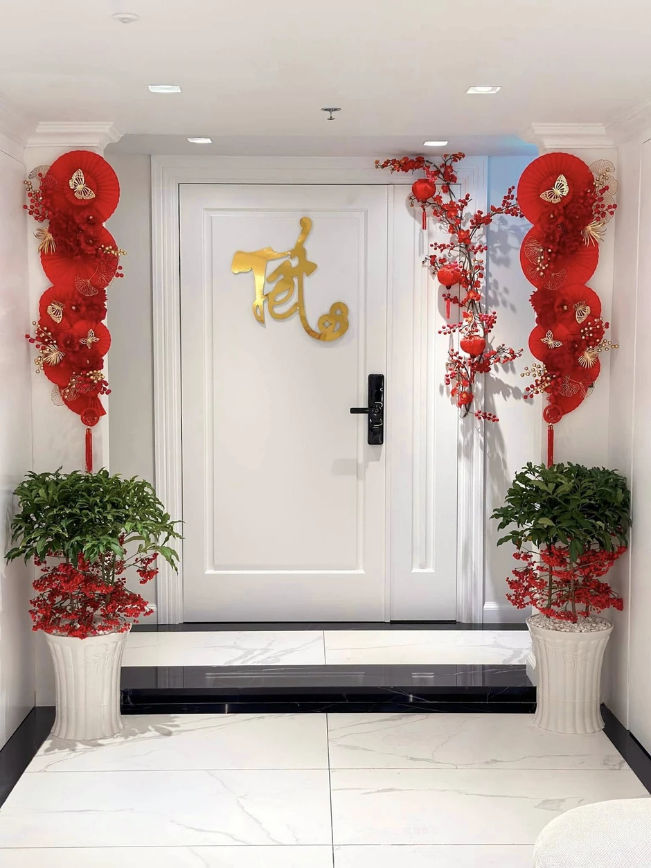 Căn nhà hơn 300m2 của vợ chồng Hoa hậu Đặng Thu Thảo Căn nhà hơn 300m2 của vợ chồng Hoa hậu Đặng Thu Thảo
