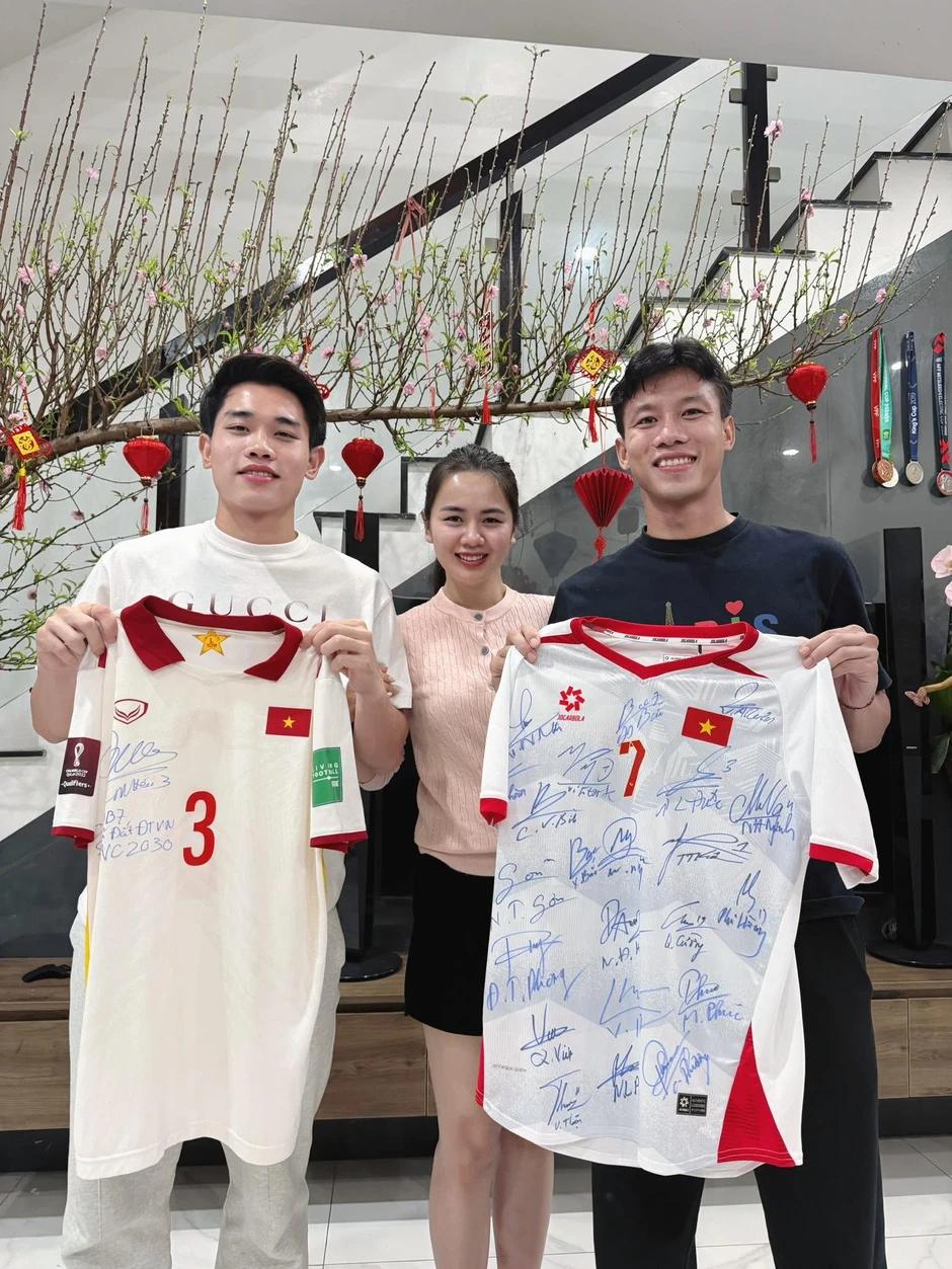 Căn nhà ở quê của vợ chồng Quế Ngọc Hải Căn nhà ở quê của vợ chồng Quế Ngọc Hải