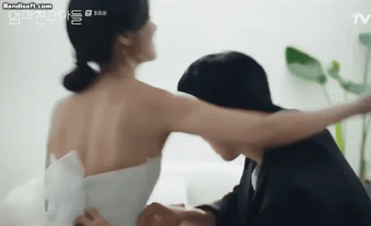 Cặp đôi phim giả tình thật lộ chuyện hẹn hò trên sóng truyền hình: Nhà trai gia thế tốt, nhà gái là nữ thần thanh xuân