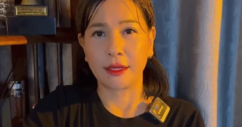 Cát Phượng lên tiếng khi bị chất vấn "đã có thành tựu chưa" mà mở lớp dạy diễn xuất?