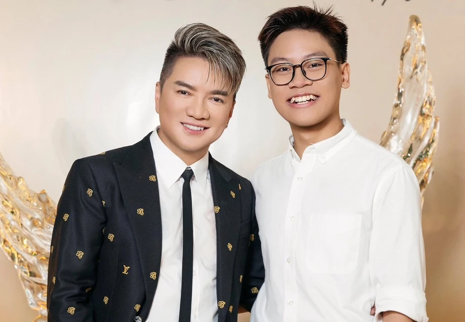 Cậu bé 12 tuổi hát bolero giành quán quân 'Tuyệt đỉnh song ca nhí' giờ ra sao? Cậu bé 12 tuổi hát bolero giành quán quân 'Tuyệt đỉnh song ca nhí' giờ ra sao?