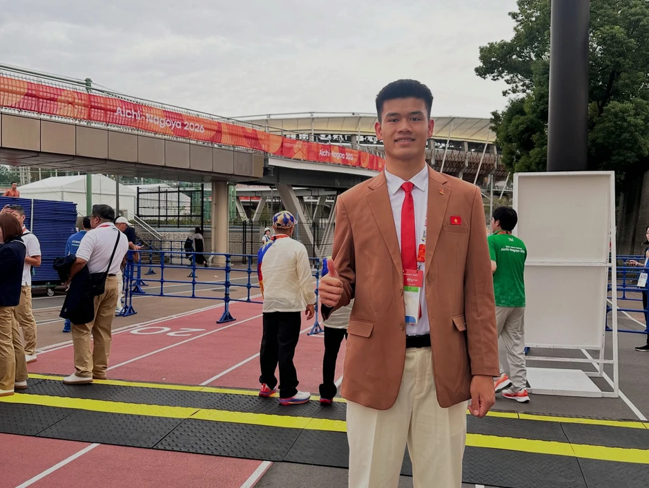 Cầu thủ tuyển Việt Nam cao gần 2 m nổi bật ở khai mạc ASIAD 2026
