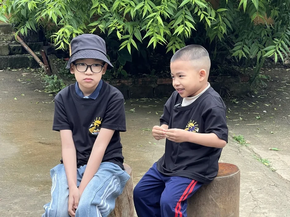 Cha con vạn dặm: Rời vùng an toàn để hiểu con hơn