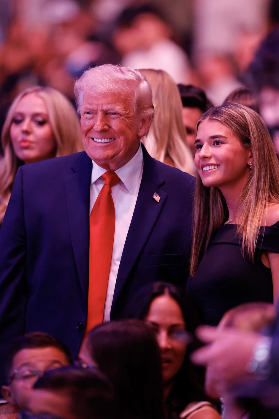 Cháu nội tiết lộ mối quan hệ với ông Donald Trump Cháu nội tiết lộ mối quan hệ với ông Donald Trump