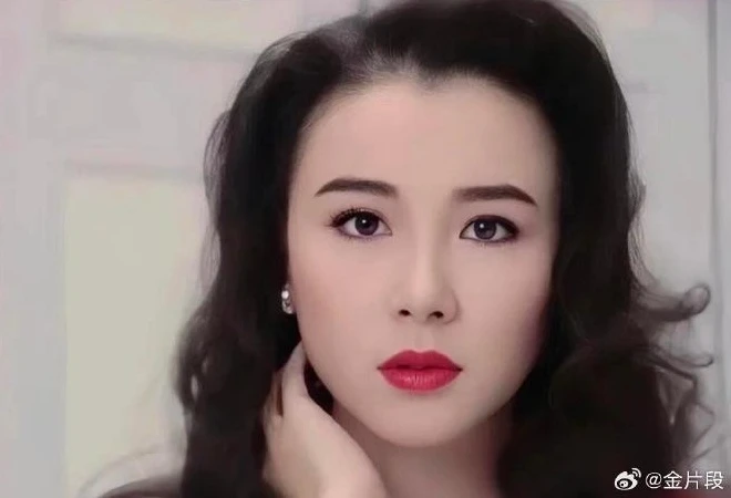 Chị Đẹp là đối thủ khiến Trang Pháp phải e dè: Visual như vàng như ngọc đến Lưu Diệc Phi còn thua, từng nát tan vì 14 người đàn ông Chị Đẹp là đối thủ khiến Trang Pháp phải e dè: Visual như vàng như ngọc đến Lưu Diệc Phi còn thua, từng nát tan vì 14 người đàn ông