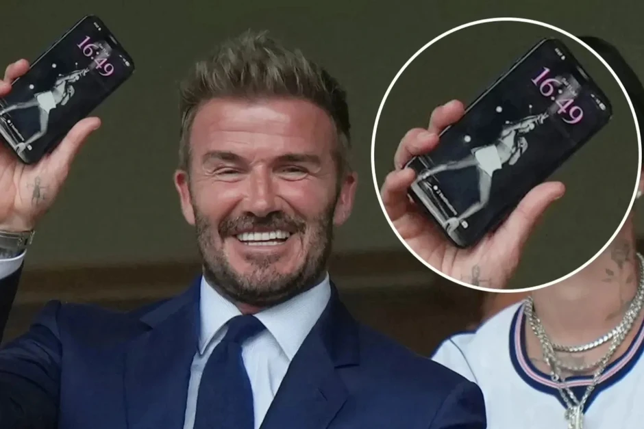 Chi tiết nhỏ trên điện thoại hé lộ tình cảm của David Beckham dành cho vợ Chi tiết nhỏ trên điện thoại hé lộ tình cảm của David Beckham dành cho vợ