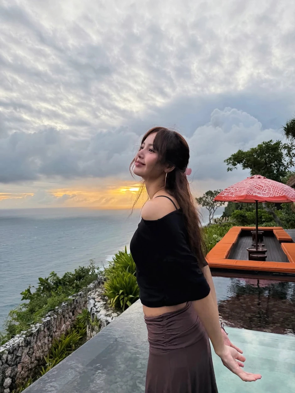 Chi tiết nói rõ tình trạng của Lisa (BLACKPINK) với bạn trai tỷ phú Chi tiết nói rõ tình trạng của Lisa (BLACKPINK) với bạn trai tỷ phú
