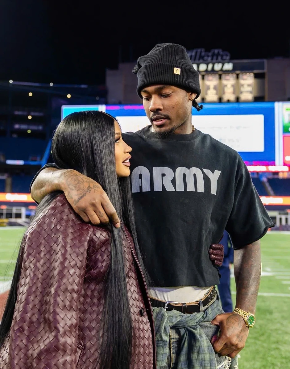 Chồng cũ yêu cầu Cardi B xét nghiệm ADN cho các con Chồng cũ yêu cầu Cardi B xét nghiệm ADN cho các con