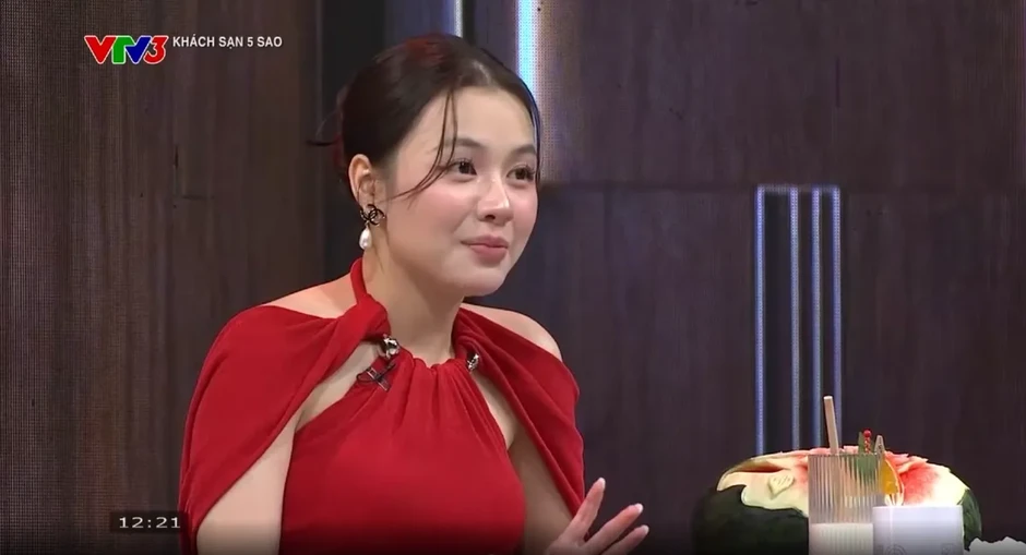 Chủ nhân bản hit "Trộm vía" trải lòng về nỗ lực chăm chỉ nhất đời của mình Chủ nhân bản hit "Trộm vía" trải lòng về nỗ lực chăm chỉ nhất đời của mình