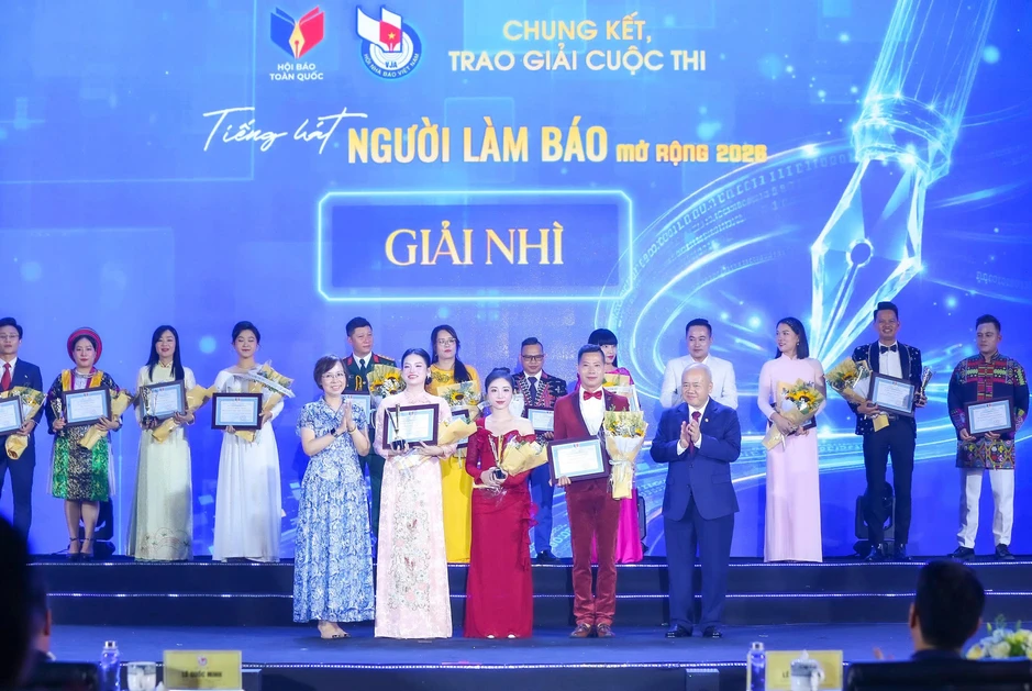 Chung kết, trao giải cuộc thi Tiếng hát Người làm báo mở rộng năm 2026 Chung kết, trao giải cuộc thi Tiếng hát Người làm báo mở rộng năm 2026