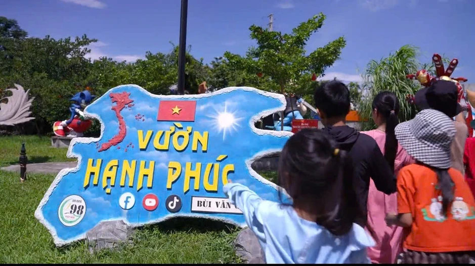 Chuyện nhà thời nay: Chuyện về người cha biến khu vườn nhà thành thiên đường tuổi thơ Chuyện nhà thời nay: Chuyện về người cha biến khu vườn nhà thành thiên đường tuổi thơ