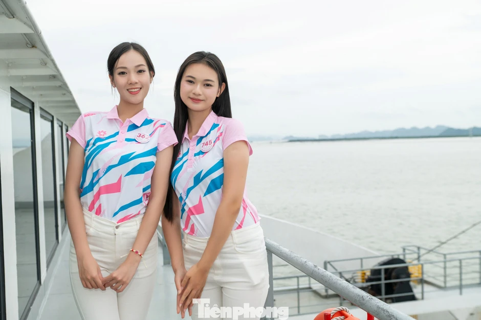 Chuyến phà đặc biệt chở thí sinh Hoa hậu Việt Nam 2026 ra Cát Bà Chuyến phà đặc biệt chở thí sinh Hoa hậu Việt Nam 2026 ra Cát Bà