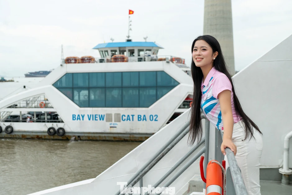 Chuyến phà đặc biệt chở thí sinh Hoa hậu Việt Nam 2026 ra Cát Bà Chuyến phà đặc biệt chở thí sinh Hoa hậu Việt Nam 2026 ra Cát Bà