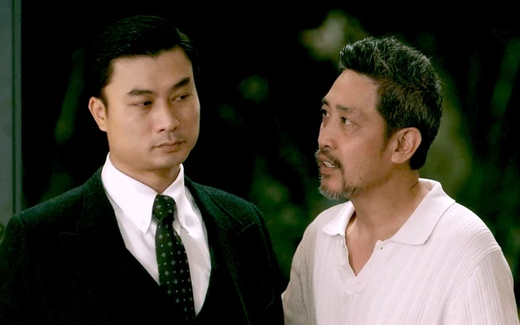 Chuyện vui màn ảnh: Công an thật chuyên đóng vai ác, người thường lại đóng công an suốt 20 năm Chuyện vui màn ảnh: Công an thật chuyên đóng vai ác, người thường lại đóng công an suốt 20 năm