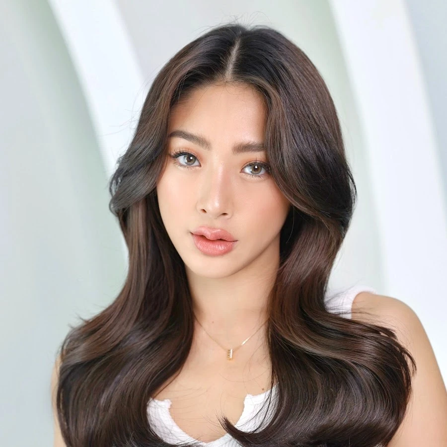 Clip ô tô "điên" tông sập tường lao vào nhà sao nữ đang mang thai: Đồ đạc vỡ nát văng tung tóe, lời khai của tài xế gây phẫn nộ Clip ô tô "điên" tông sập tường lao vào nhà sao nữ đang mang thai: Đồ đạc vỡ nát văng tung tóe, lời khai của tài xế gây phẫn nộ