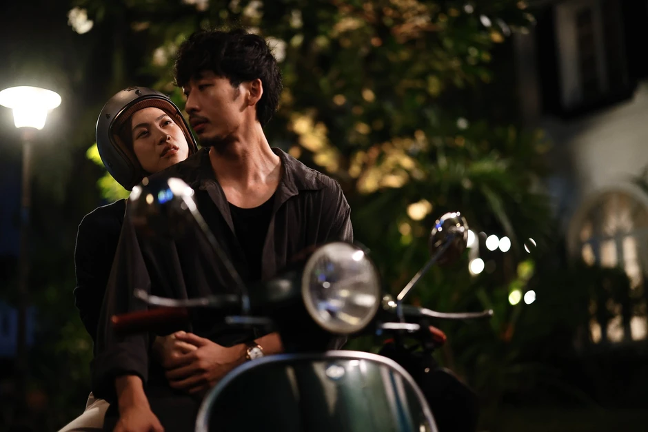 Cô bé Cà Mau bán xôi phụ mẹ bất ngờ lọt đề cử đẹp nhất thế giới Cô bé Cà Mau bán xôi phụ mẹ bất ngờ lọt đề cử đẹp nhất thế giới