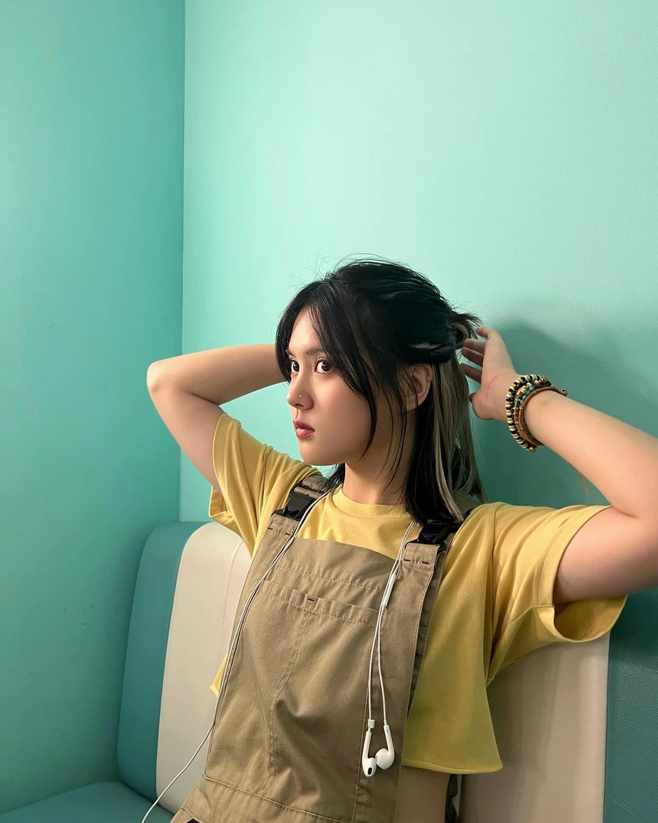 Cô gái 26 tuổi trở thành dâu hào môn gia tộc Thái là ai? Cô gái 26 tuổi trở thành dâu hào môn gia tộc Thái là ai?