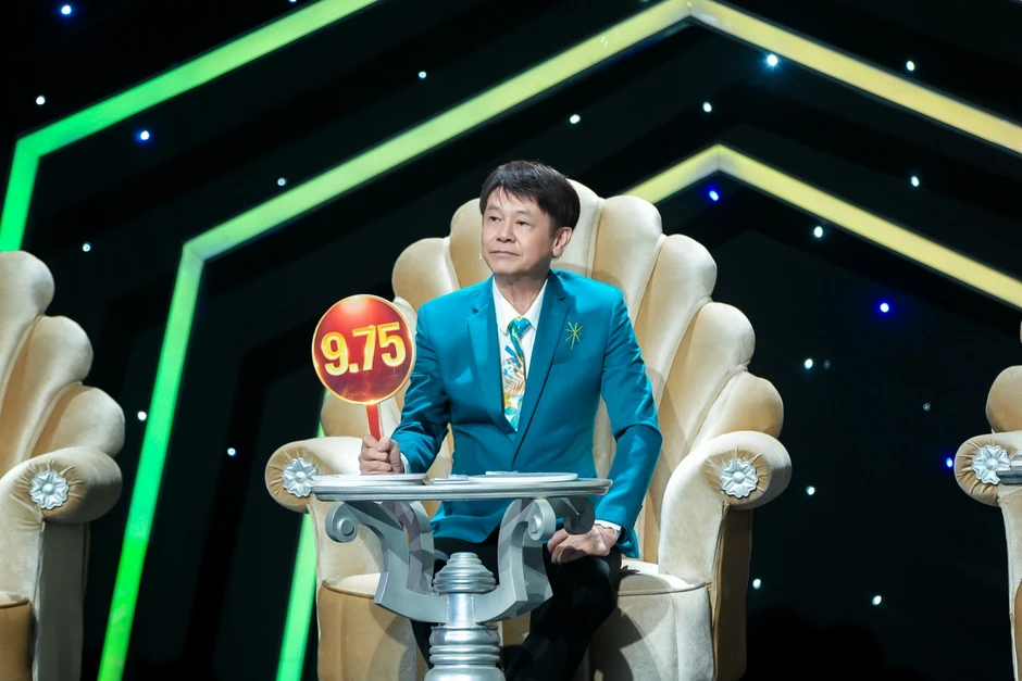 Cô gái gây chú ý khi làm mới ‘Nỗi buồn gác trọ’ là ai?