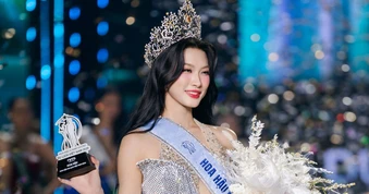 Cô gái Tuyên Quang cao 1,8m đăng quang Hoa hậu - Nam vương Du lịch Việt Nam