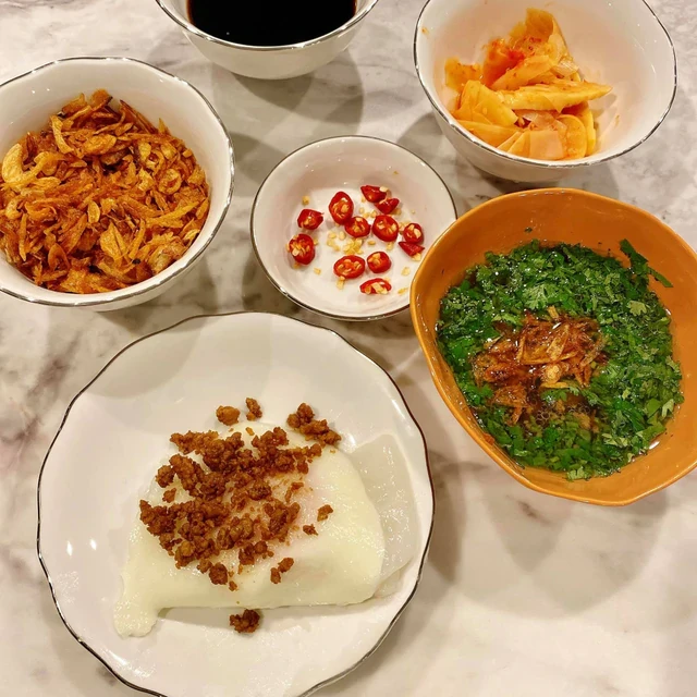 Cơm nhà Cường Đô La - Đàm Thu Trang Cơm nhà Cường Đô La - Đàm Thu Trang