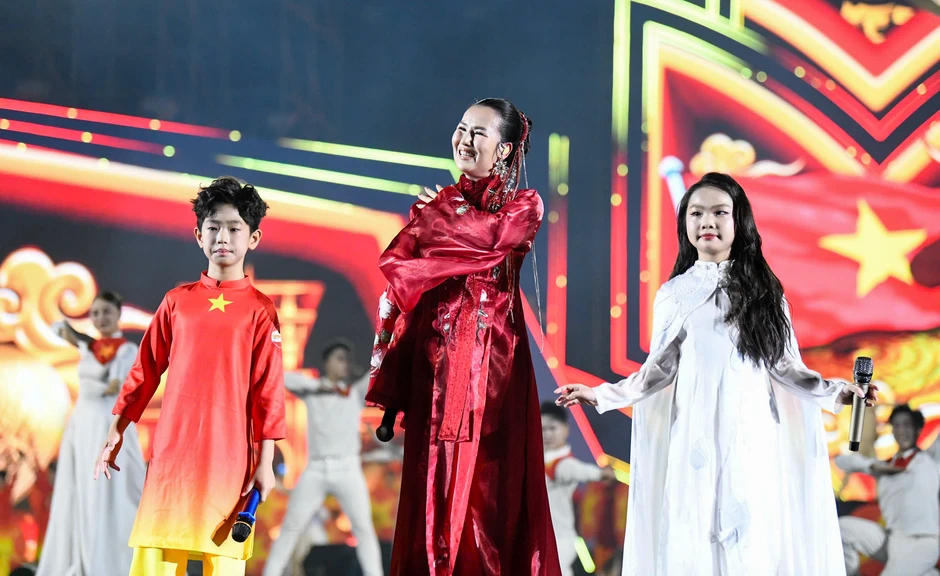 Concert Thanh xuân: Hành trình âm nhạc gửi gắm khát vọng tuổi trẻ