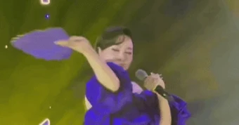 Công chúa Vbiz đời đầu tổn thương vì bị chê hết thời, bỏ ngang cả album