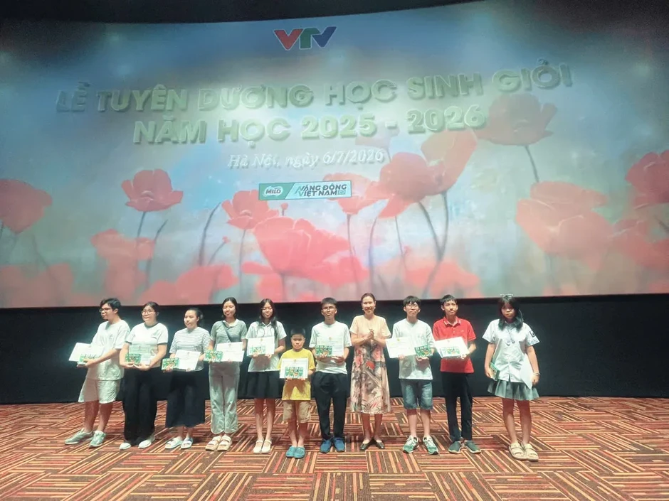 Công đoàn Đài THVN tuyên dương học sinh giỏi năm học 2025 - 2026 Công đoàn Đài THVN tuyên dương học sinh giỏi năm học 2025 - 2026