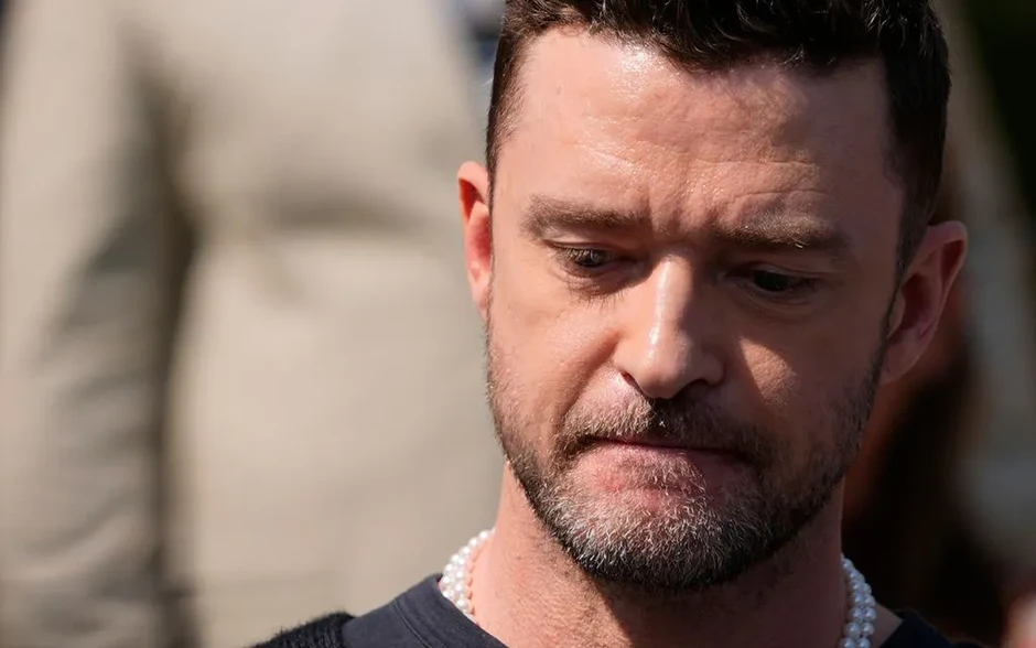 Công khai video Justin Timberlake bị cảnh sát bắt vì lái xe khi say rượu Công khai video Justin Timberlake bị cảnh sát bắt vì lái xe khi say rượu