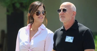 Cuộc hôn nhân thứ 2 đã khiến tỷ phú Jeff Bezos "lột xác" thế nào?
