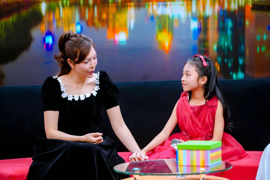 Cuộc sống của ca sĩ Việt lấy chồng Malaysia giờ ra sao? Cuộc sống của ca sĩ Việt lấy chồng Malaysia giờ ra sao?