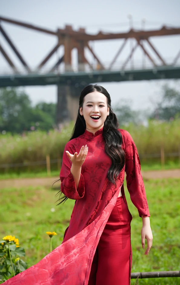 Cuộc sống của nữ sinh 17 tuổi giành giải nhất Tiếng hát Hà Nội Cuộc sống của nữ sinh 17 tuổi giành giải nhất Tiếng hát Hà Nội