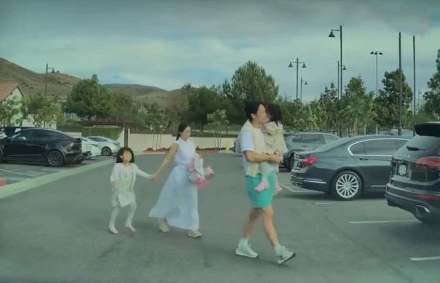 Đặc quyền khi làm chồng Kim Tae Hee Đặc quyền khi làm chồng Kim Tae Hee