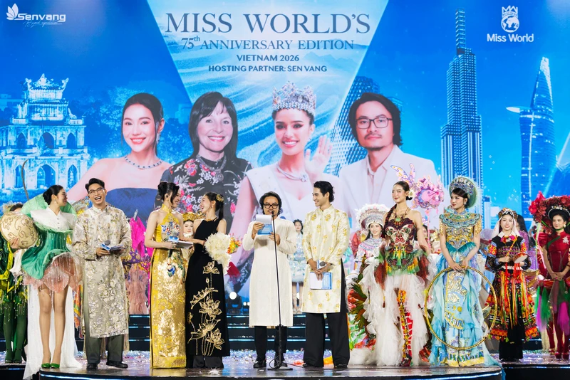 Đại diện Việt Nam tại Miss World 2026 lộng lẫy trong trang phục lấy cảm hứng từ tranh Đông Hồ Đại diện Việt Nam tại Miss World 2026 lộng lẫy trong trang phục lấy cảm hứng từ tranh Đông Hồ