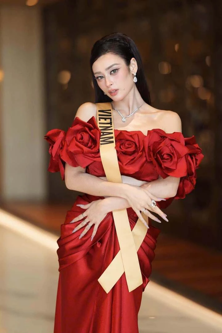 Đại diện Việt Nam thể hiện ra sao sau 1 tuần thi Miss Grand International 2026? Đại diện Việt Nam thể hiện ra sao sau 1 tuần thi Miss Grand International 2026?