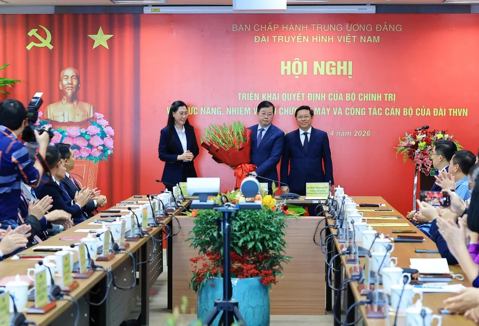 Đài THVN triển khai Quyết định của Bộ Chính trị về chức năng, nhiệm vụ, tổ chức bộ máy và công tác cán bộ Đài THVN triển khai Quyết định của Bộ Chính trị về chức năng, nhiệm vụ, tổ chức bộ máy và công tác cán bộ