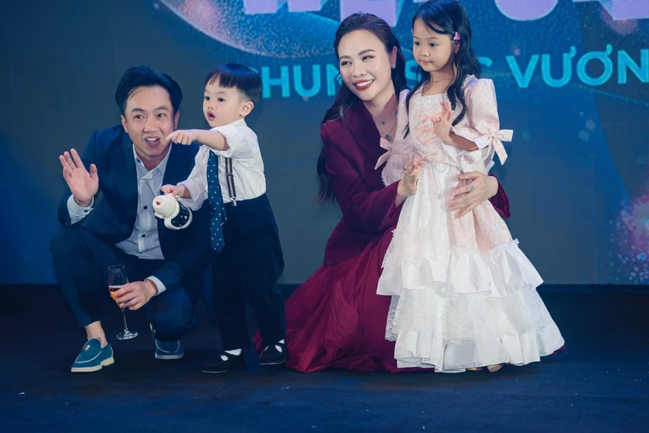 Đàm Thu Trang đáp trả Đàm Thu Trang đáp trả
