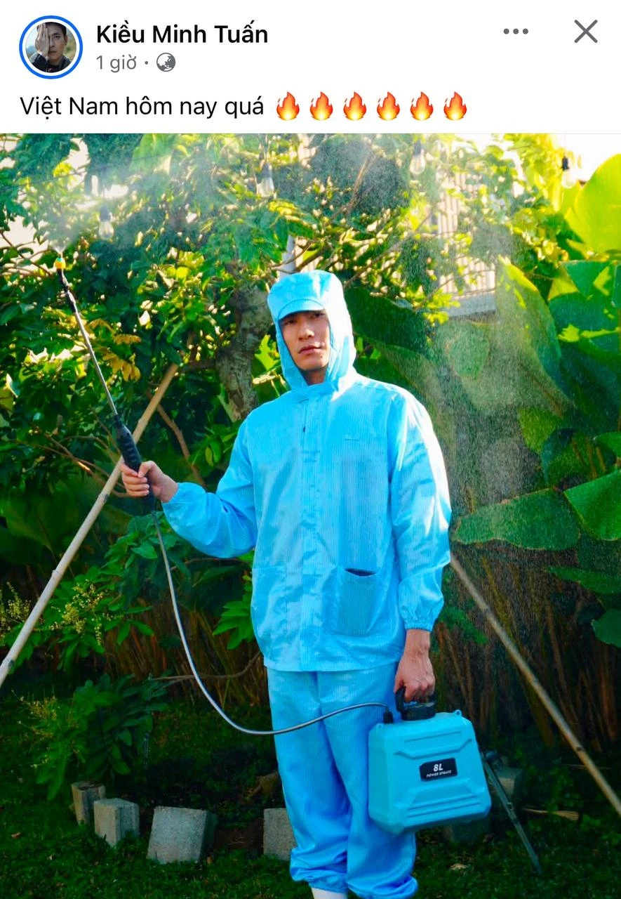 Dàn sao sau chiến thắng của đội tuyển Việt Nam: Tiểu Vy đính chính gấp, Mỹ Tâm vỡ oà, 1 nàng hậu xuống phố! Dàn sao sau chiến thắng của đội tuyển Việt Nam: Tiểu Vy đính chính gấp, Mỹ Tâm vỡ oà, 1 nàng hậu xuống phố!