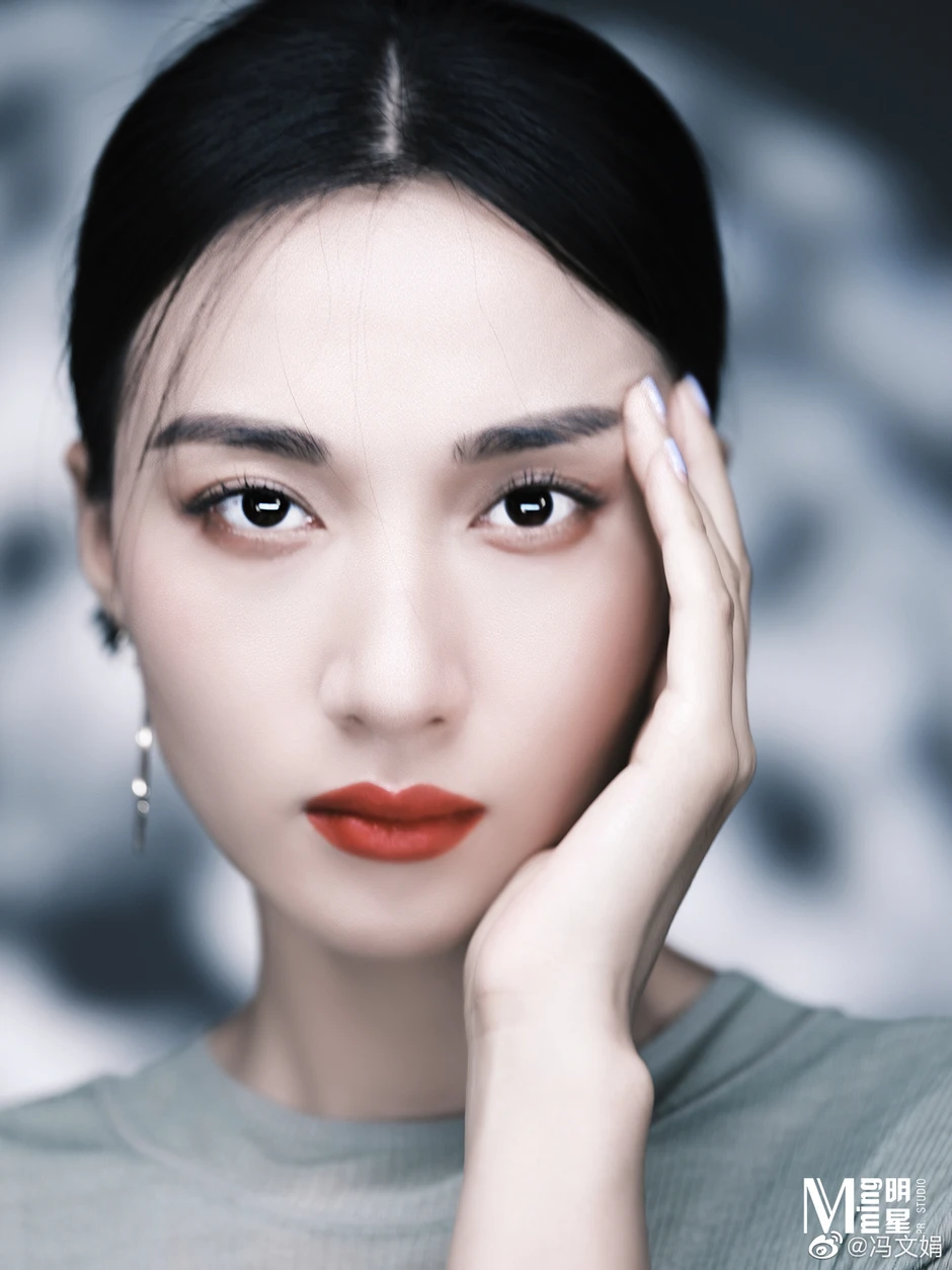 Đang ồn trên MXH: Nữ diễn viên P.V.Q bị tố làm "tiểu tam", khiến 1 cặp vợ chồng ca sĩ - nhạc sĩ ly hôn Đang ồn trên MXH: Nữ diễn viên P.V.Q bị tố làm "tiểu tam", khiến 1 cặp vợ chồng ca sĩ - nhạc sĩ ly hôn