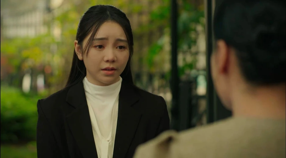 Đạo diễn nói gì khi để Quỳnh Kool khóc "trôi ti-vi" ở phim giờ vàng? Đạo diễn nói gì khi để Quỳnh Kool khóc "trôi ti-vi" ở phim giờ vàng?