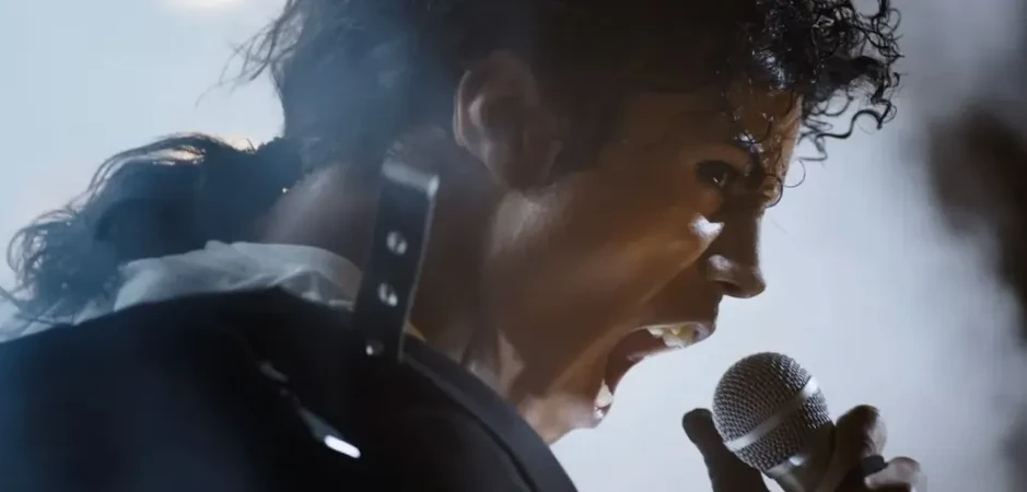 Đạo diễn phim "Leaving Neverland" chỉ trích gay gắt phim "Michael" Đạo diễn phim "Leaving Neverland" chỉ trích gay gắt phim "Michael"