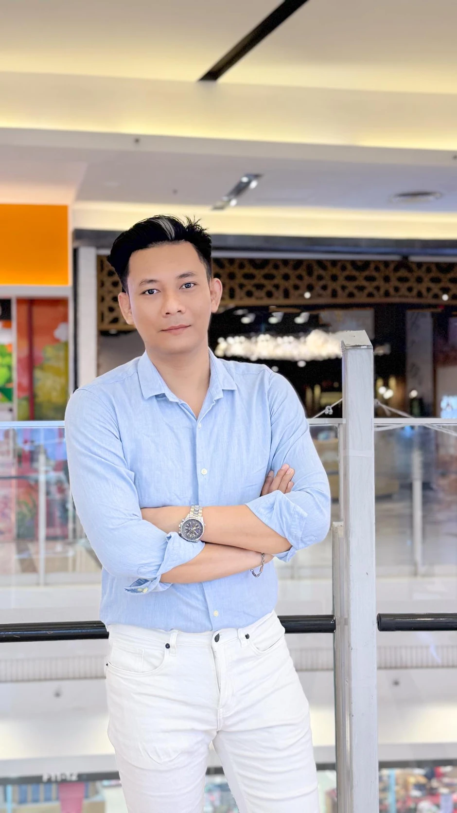 Đạo diễn tiết lộ bất ngờ về cát sê Nhã Phương trong 'Xin lỗi, anh chỉ là thằng bán bánh giò' Đạo diễn tiết lộ bất ngờ về cát sê Nhã Phương trong 'Xin lỗi, anh chỉ là thằng bán bánh giò'