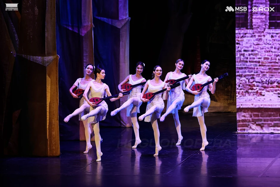 Dấu ấn Ballet Nga giữa lòng Hà Nội Dấu ấn Ballet Nga giữa lòng Hà Nội