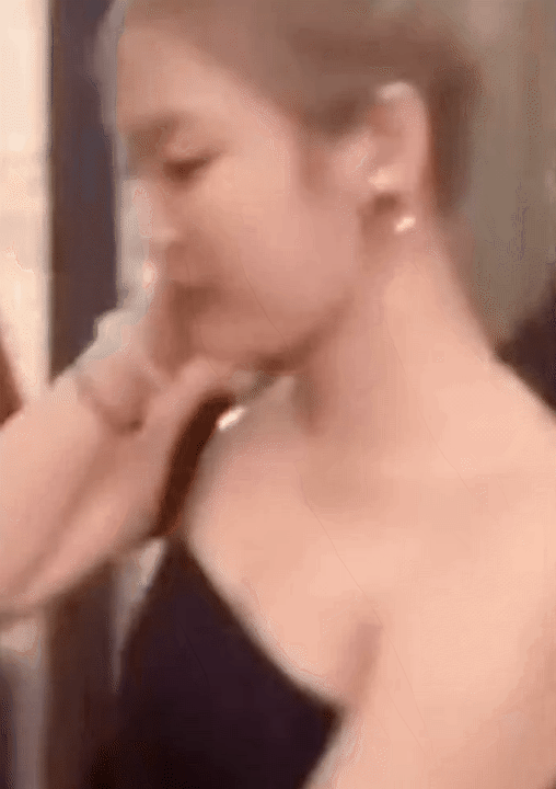 Đẹp như mỹ nữ này làm gì cũng được tha thứ Đẹp như mỹ nữ này làm gì cũng được tha thứ