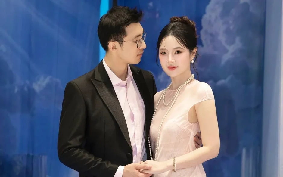Điểm tin sao Việt: Midu tận hưởng cuộc sống vợ chồng son