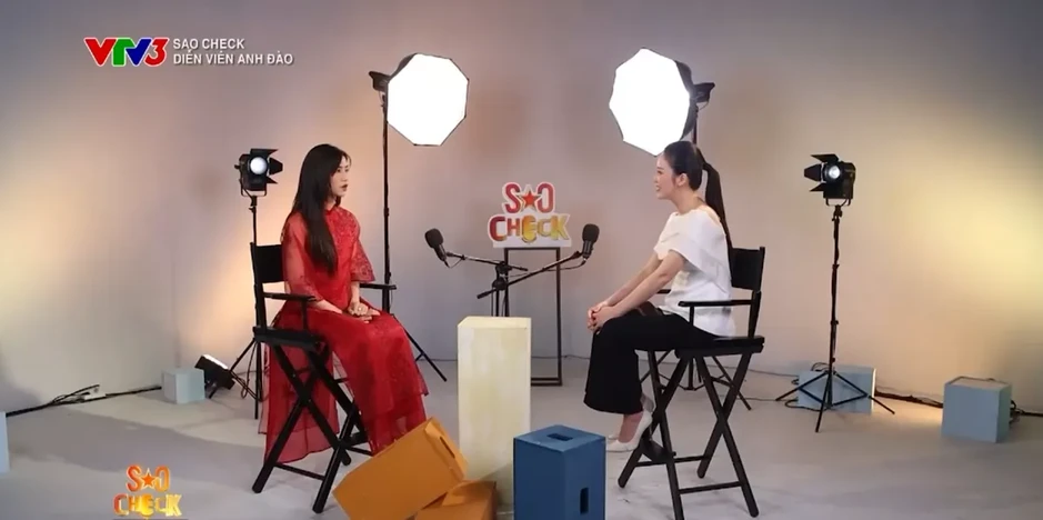 Diễn viên Anh Đào: "Vai Linh trong Không giới hạn nghèo đến mức không có nhà, nhưng là vai diễn màu sắc nhất sự nghiệp" Diễn viên Anh Đào: "Vai Linh trong Không giới hạn nghèo đến mức không có nhà, nhưng là vai diễn màu sắc nhất sự nghiệp"
