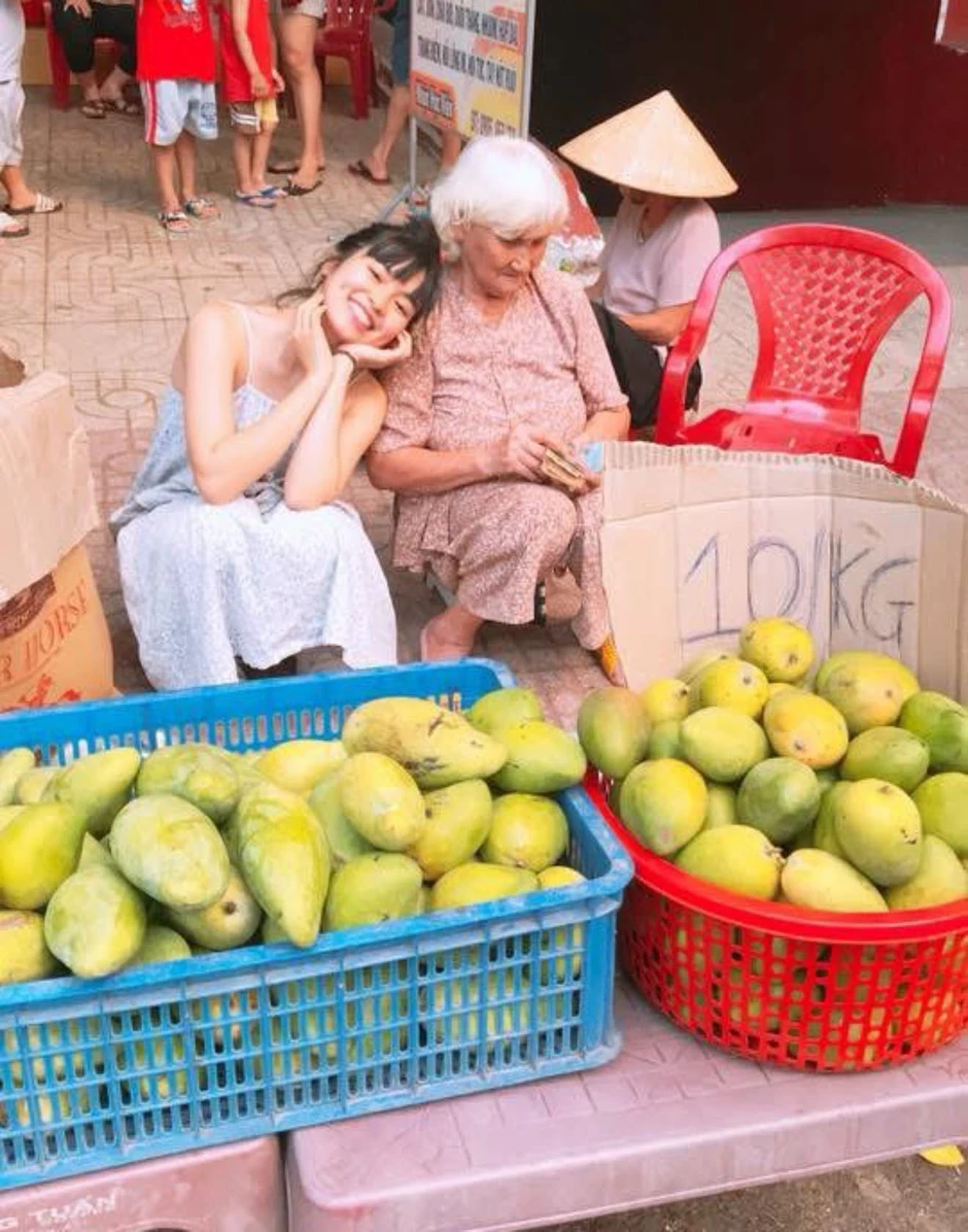 Diễn viên Khánh Vân thông báo tin buồn Diễn viên Khánh Vân thông báo tin buồn