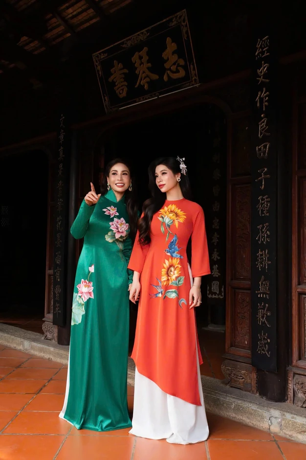 Diễn viên Lý Hương tiết lộ về cách giáo dục con gái Diễn viên Lý Hương tiết lộ về cách giáo dục con gái