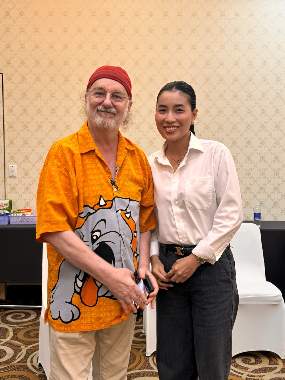 Diễn viên Phạm Yến tái xuất với vai Hoàng hậu Thi Thi, NSND Trịnh Kim Chi nói thẳng: "Chị tin em" Diễn viên Phạm Yến tái xuất với vai Hoàng hậu Thi Thi, NSND Trịnh Kim Chi nói thẳng: "Chị tin em"